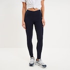 Legging taille haute bleu marine femme en promo chez La Halle Legging taille haute bleu marine femme dans le catalogue La Halle