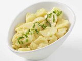 Frischer Kartoffelsalat auch mit Speck, Weißkrautsalat Pfälzer Art oder Karottensalat Angebote bei E center Wiesbaden für 0,59 €