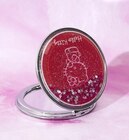 Miroir de poche Hello Kitty - Maxi Bazar à Antony Miroir de poche Hello Kitty en promo chez Maxi Bazar Antony à 4,99 €