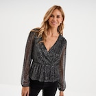 Blouse sequins avec col cache-coeur noir femme en promo chez La Halle Blouse sequins avec col cache-coeur noir femme dans le catalogue La Halle
