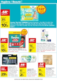 Offre Pampers dans le catalogue Carrefour du moment à la page 51