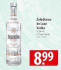 Aktuelles de Luxe Vodka Angebot bei famila Nordost in Lübeck ab 8,99 €