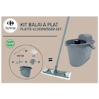 Kit balai à plat essorable - CARREFOUR HOME à 15,99 € dans le catalogue Carrefour