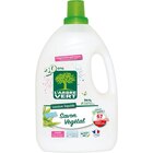 Lessive liquide - ARBRE VERT en promo chez Carrefour Massy à 8,38 €