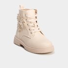 Boots à lacets sable fille - La Halle à Douai Boots à lacets sable fille en promo chez La Halle Douai à 17,99 €