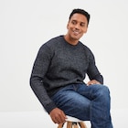 La Halle Saint-Memmie - Promo Pull col rond à manches longues bleu foncé homme Promo Pull col rond à manches longues bleu foncé homme à 14,99 € dans le catalogue La Halle à Saint-Memmie