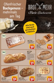 Brötchen im REWE Prospekt "Dein Markt" mit 32 Seiten (Chemnitz)
