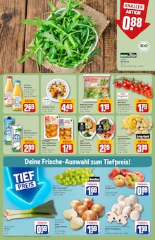 Hähnchen im REWE Prospekt "Dein Markt" mit 30 Seiten (Jena)