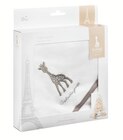 Boîte coffret cadeau cape de bain - Sophie la girafe - Aubert à Paris Boîte coffret cadeau cape de bain - Sophie la girafe en promo chez Aubert Paris à 22,50 €