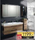 Aktuelles Badmöbelkombi Riviera Eiche quer Nb. mit schwarzer Zierleiste Angebot bei BRAUN Möbel-Center in Freiburg (Breisgau) ab 179,00 €