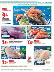 Promos Réfrigérateur dans le catalogue "LA FÊTE DE MAMAN" de Auchan Hypermarché Réfrigérateur en promo dans le catalogue Auchan Hypermarché à la page 17