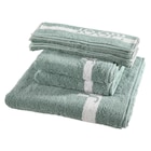 Split im XXXLutz Möbelhäuser Prospekt FROTTIERSET Split Doubleface Grün 5-teilig von Joop! im aktuellen XXXLutz Möbelhäuser Prospekt für 89,99 €