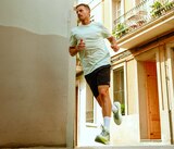 Run 500 Dry Herren Laufshirt von KIPRUN im aktuellen Decathlon Prospekt