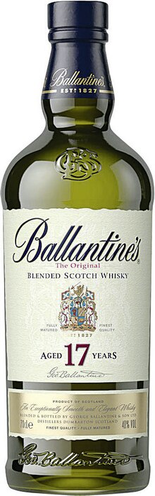 Scotch Whisky 17 ans 40% vol. - Géant Casino à Athis-Mons Scotch Whisky 17 ans 40% vol. en promo chez Géant Casino Athis-Mons à 37,90 €