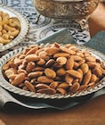 Promo AMANDES MOSAIQUE à 2,99 € dans le catalogue U Express à Neuilly-sur-Marne