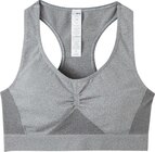 Brassière sans coutures dos nageur femme en promo chez Carrefour Brassière sans coutures dos nageur femme dans le catalogue Carrefour