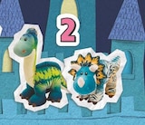 Promo Peluches dinosaure à 19,90 € dans le catalogue Intermarché Hyper à Pleurtuit