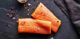 Promo Dos de saumon à 29,90 € dans le catalogue Migros France à Échallon