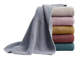 wohnstore Westermann Rheda-Wiedenbrück - Strickdecke Angebot im Prospekt Strickdecke bei wohnstore Westermann im Rheda-Wiedenbrück Prospekt für 29,99 €