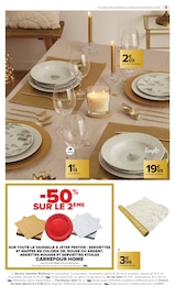 Promos Set De Table dans le catalogue "JOYEUX NOËL & MEILLEURS PRIX" de Carrefour Market à la page 5