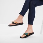 Tongs brides foulard Wamea Beach multicolore femme - WAMEA_BEACH en promo chez La Halle Tongs brides foulard Wamea Beach multicolore femme - WAMEA_BEACH dans le catalogue La Halle