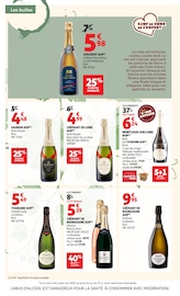 Champagne Brut en promo dans le catalogue Auchan Hypermarché à la page 58