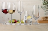 Weinglas im Möbel Inhofer Prospekt Glasserie 'Simply' Rotweinglas von Bohemia Cristal im aktuellen Möbel Inhofer Prospekt für 1,50 €