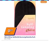 Selbstbräunungshandschuh im Angebot bei Action in Amberg Selbstbräunungshandschuh Angebote von Skin Bliss bei Action Amberg für 0,69 €