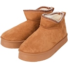 Promo Bottines compensées à 9,92 € dans le catalogue Action à Vauvert