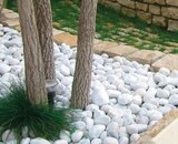 Graviers marbre concassés ou galets marbre roulés blanc carrare - Super U à Villeurbanne Graviers marbre concassés ou galets marbre roulés blanc carrare en promo chez Super U Villeurbanne à 6,99 €
