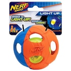 Promo Jouet Chien – Nerf Balle LED coloris rouge – Taille M à 12,50 € dans le catalogue Médor et Compagnie à Vandœuvre-lès-Nancy