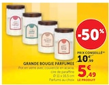 Grande bougie parfumée - Hyper U à Périgueux Grande bougie parfumée en promo chez Hyper U Périgueux à 5,49 €