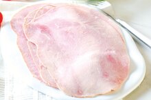 Mont Blanc - Carrefour dans le catalogue Carrefour Market Jambon cuit supérieur filière qualité - Carrefour à 4,20 € en promo chez Carrefour Market