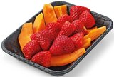 Papaya und Erdbeeren Angebote von Eigene Herstellung bei REWE Bonn für 12,90 €