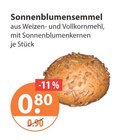 Aktuelle Blumen Angebote bei V-Markt in Augsburg Aktuelles Sonnenblumensemmel Angebot bei V-Markt in Augsburg ab 0,80 €