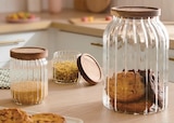 Bocal verre strié en promo à 2,39 € chez Super U Bocal verre strié dans le catalogue Super U