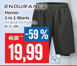 Kaufhaus Stolz - Herren-2-in-1-Shorts Angebot im Prospekt Herren-2-in-1-Shorts bei Kaufhaus Stolz im Prospekt "" für 19,99 €