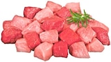 Gulasch gemischt vom Rind und Schwein für 5,55 € bei REWE im Angebot Gulasch gemischt vom Rind und Schwein im aktuellen REWE Prospekt