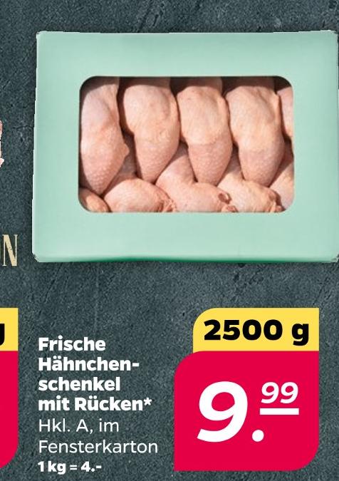 Frische Hähnchenschenkel mit Rücken