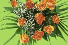 Le bouquet de 7 Roses - Géant Casino à Pau Le bouquet de 7 Roses en promo chez Géant Casino Pau à 5,00 €