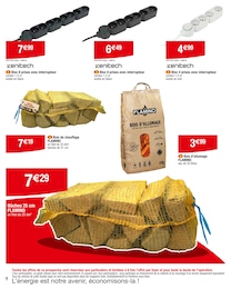 Offre Bûche dans le catalogue Carrefour du moment à la page 6