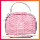 Trousse de toilette filet en promo chez B&M Trousse de toilette filet dans le catalogue B&M