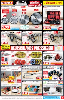 Schuhe im Norma Prospekt "Mehr fürs Geld" mit 21 Seiten (Augsburg)