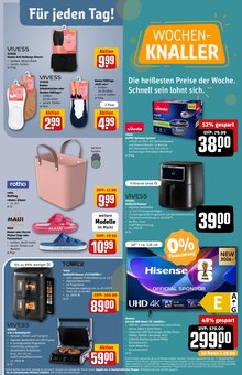 Schuhe im REWE Prospekt "Dein Markt" mit 42 Seiten (Hamburg)