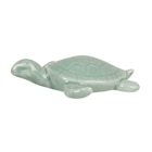 Statuette tortue en porcelaine bleu clair H2 dans le catalogue Maisons du Monde