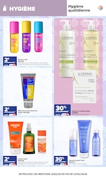 Offre Maquillage dans le catalogue Carrefour du moment à la page 8