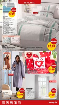 Kissen im Penny Prospekt "Wer günstig will, muss Penny." mit 42 Seiten (Mannheim)