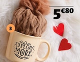 Mug + bonnet à 5,80 € dans le catalogue Gifi