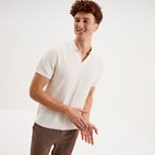 Polo manches courtes texturé coton blanc homme à 19,99 € dans le catalogue La Halle