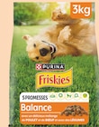 Croquettes pour chien adulte au poulet et légumes - Friskies - Intermarché Hyper Croquettes pour chien adulte au poulet et légumes - Friskies à 2,88 € dans le catalogue Intermarché Hyper